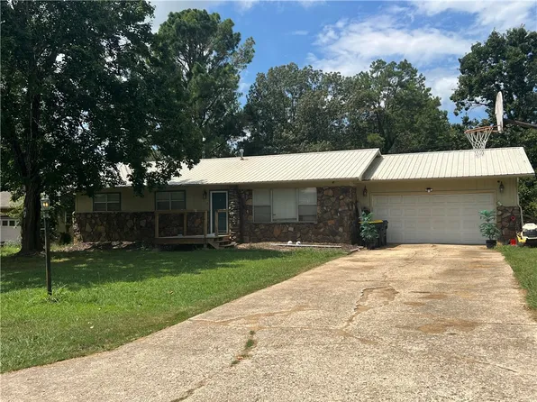 24 Ozark Dr, Harrison, AR 72601