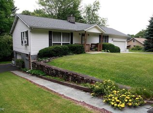 390 Route, Tafton, PA 18464