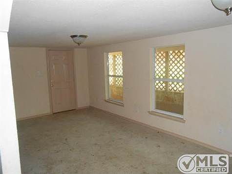 3rd image of 607 Cannon Dr