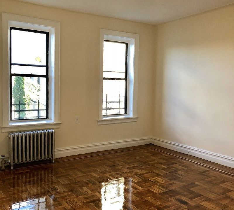 1st image of 3747 61st St APT 2D