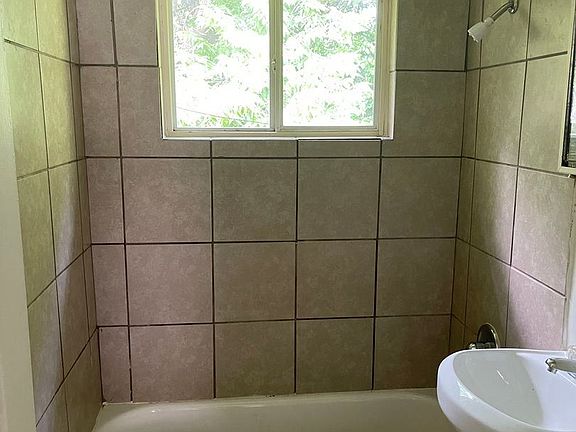 5th image of 50 Welch Ave Unit A-h