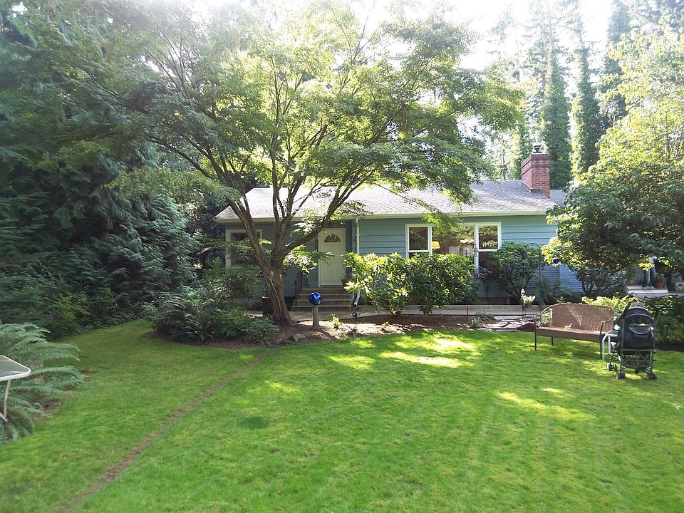 Private park-like setting