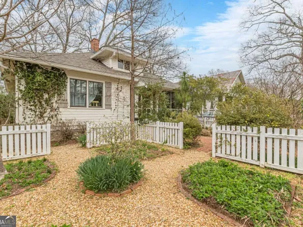 1773 Dorsey Ave, East Pt, GA 30344