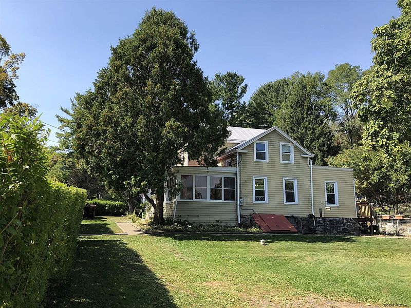 3rd image of 56 WASHINGTON Avenue