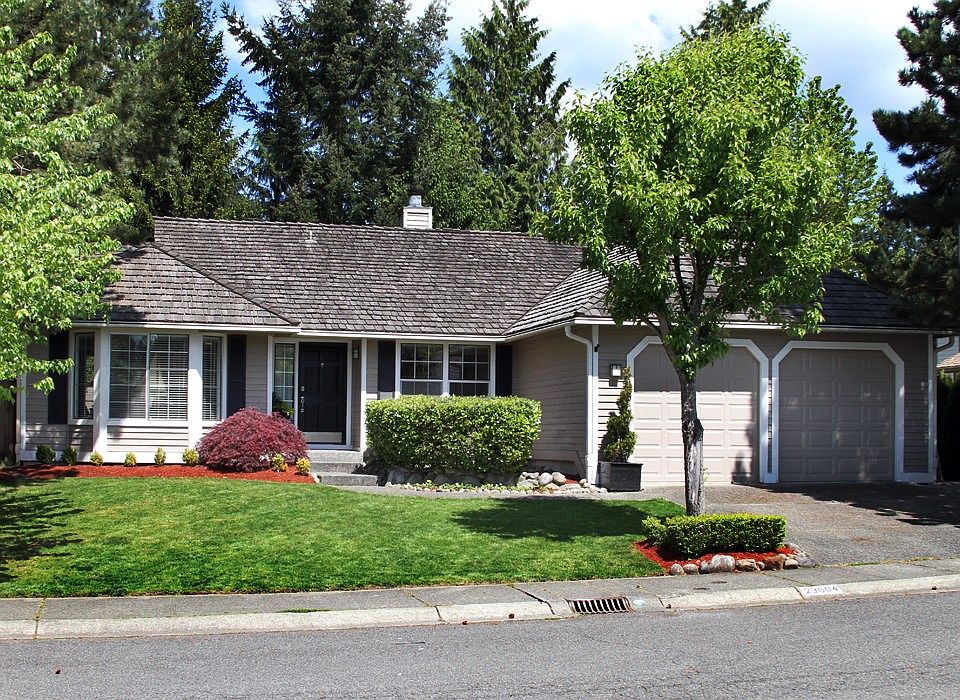 1st image of 23604 NE 27th St