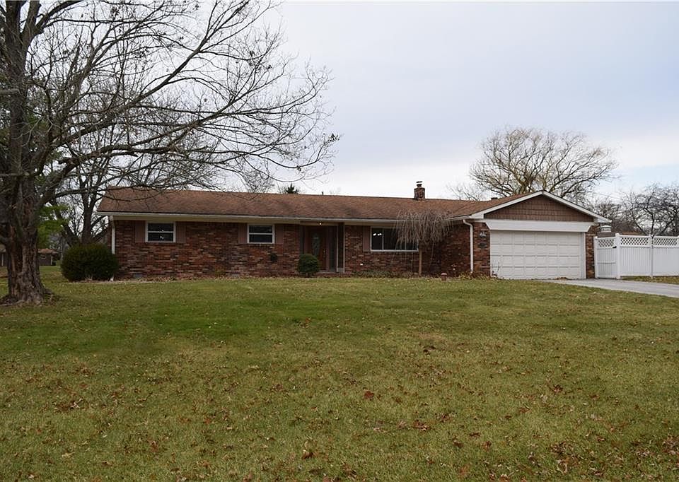 1st image of 3208 Lakewood Dr