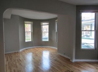 1235 W Winona St APT 1E, Chicago, IL 60640