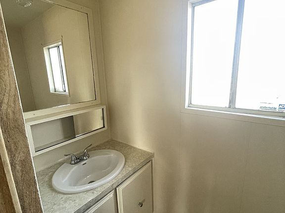 Bathroom #01