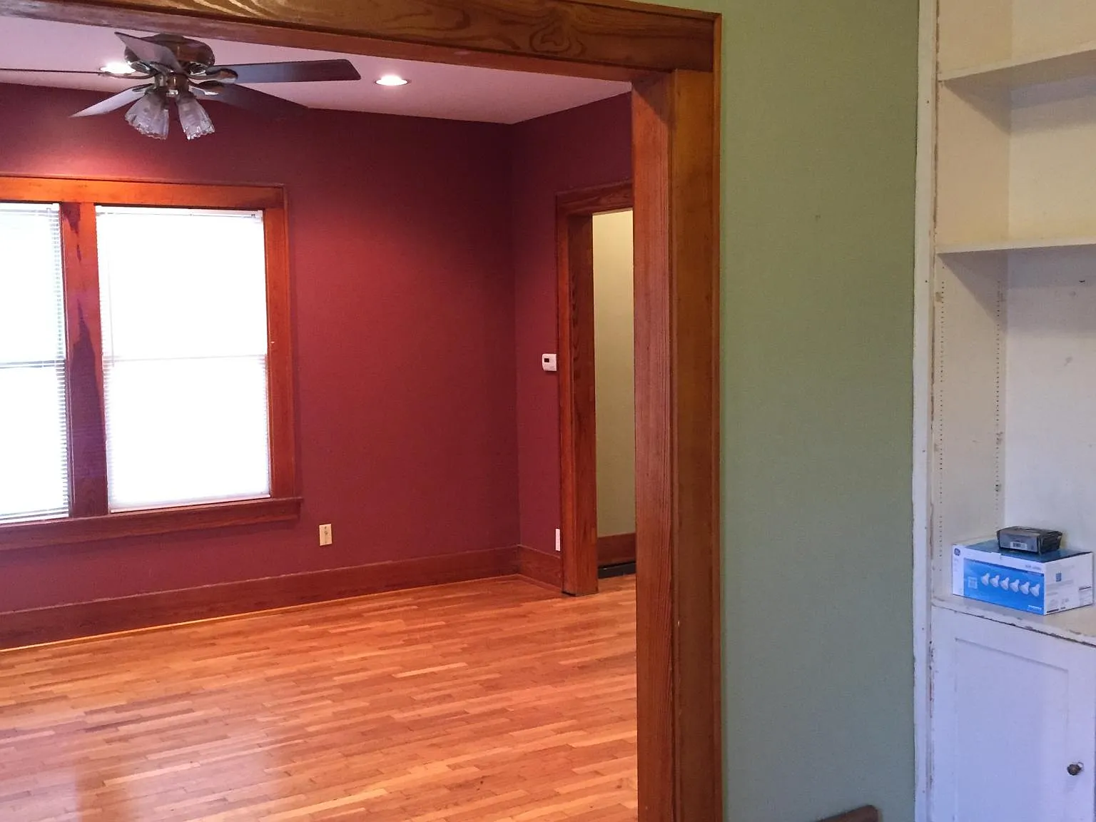 5 bed, 2.5 bath, 2009 sqft, $3,625 — Photo 2
