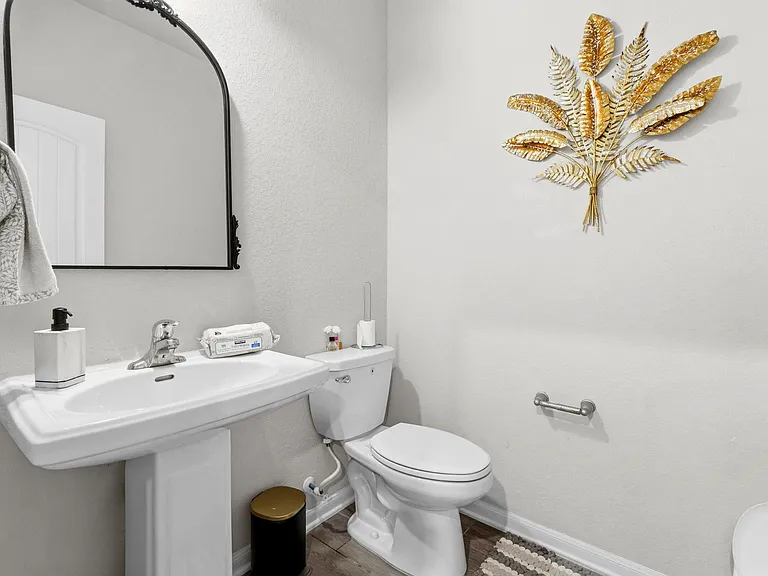 4551 Overlook Bend Dr — Photo 4