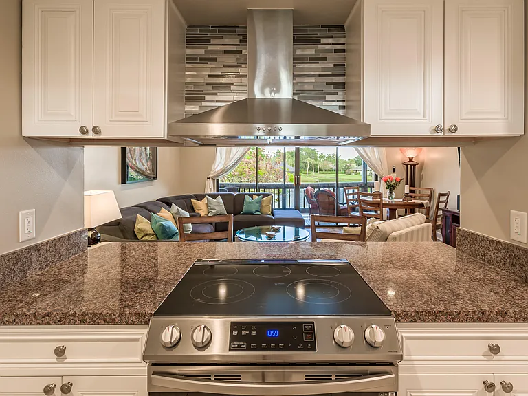 11842 Pebblewood Dr #201 — Photo 3