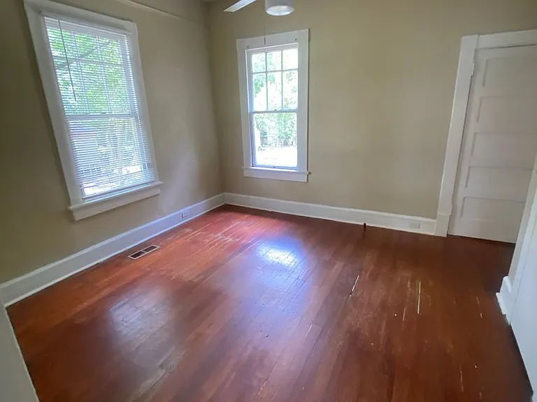 4007 Holly Ave — Photo 13