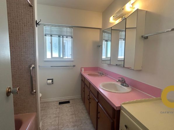 3 bedroom rental in Vancouver — photo 10