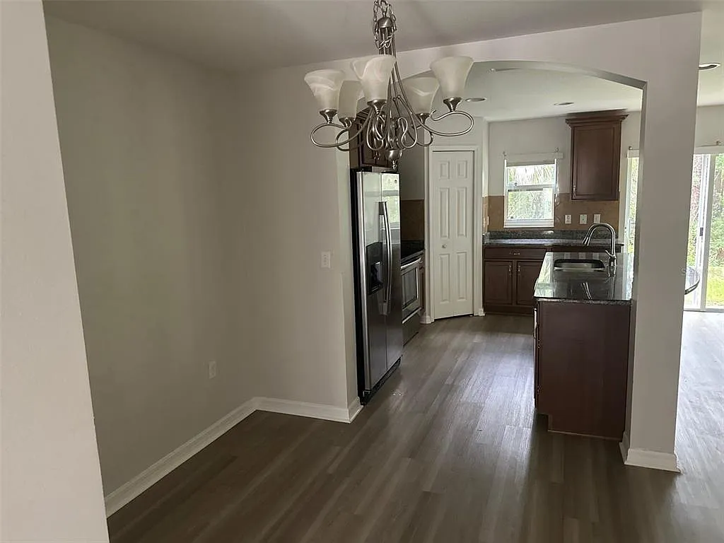 3 bed, 2.5 bath, 1513 sqft, $2,150 — Photo 4