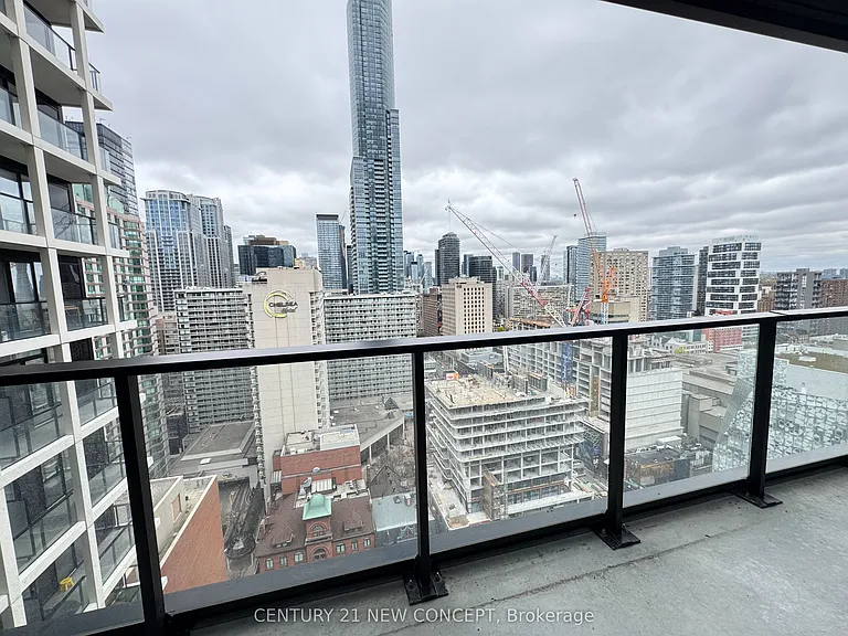 20 Edward St #2221 — Photo 17