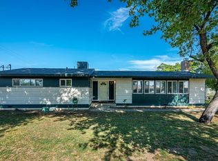 1856 Wegis Ave #A, Bakersfield, CA 93314