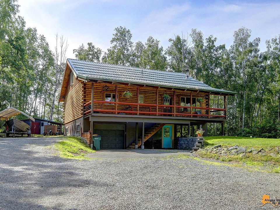 Exterior front view