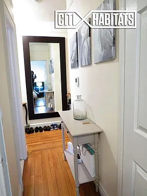 Rented by Citi Habitats | media 11