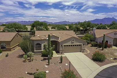 2 bed, 2.0 bath, 1567 sqft, $1,825 — Photo 1