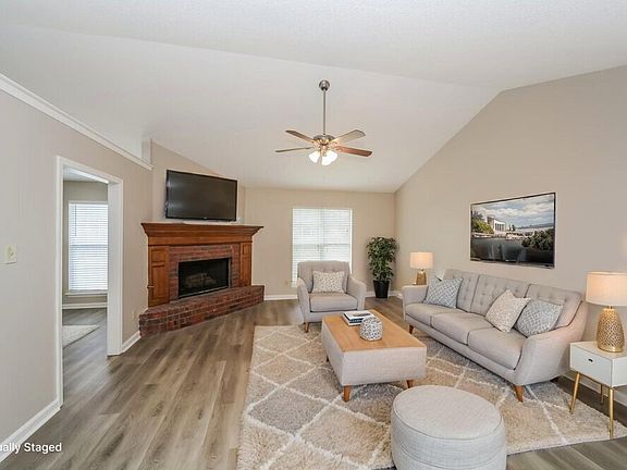 4th image of 1957 Paddock Ln