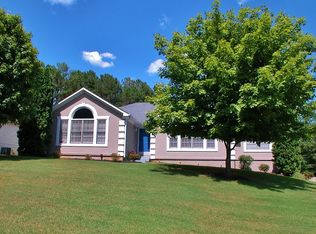 2041 Parkhaven Dr, Dacula, GA 30019