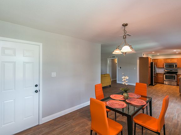 2nd image of 3550 W Lupine Ave