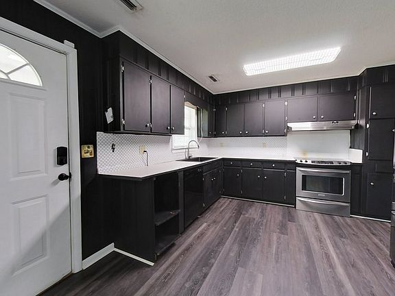 4th image of 1300 Conger Dr Lot 5-6