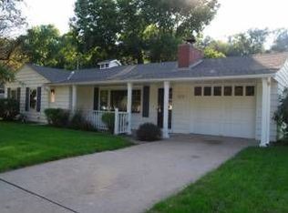 613 S 18th St, Blair, NE 68008