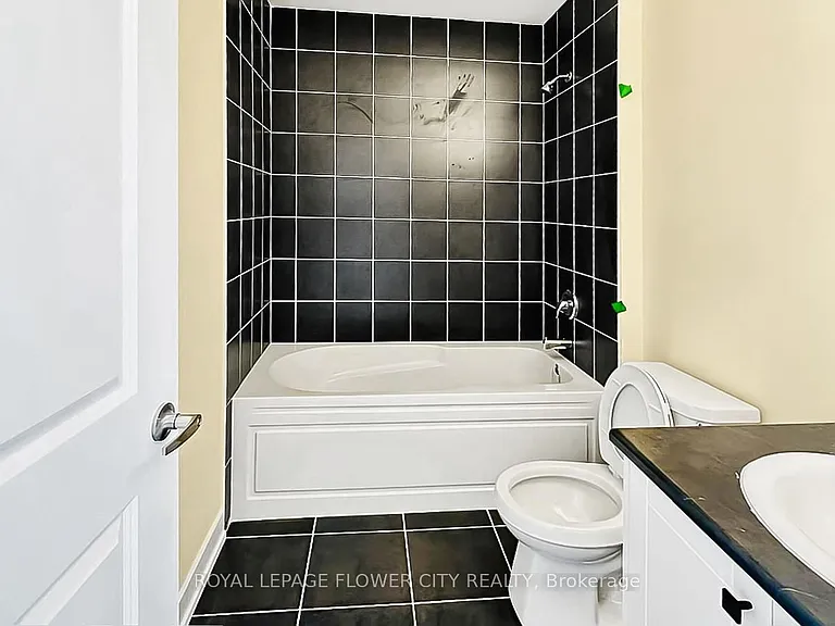 3098 Meadowridge Dr — Photo 27