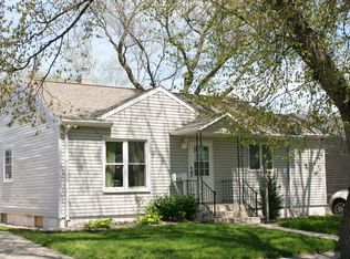 912 E Hanson Ave, Mitchell, SD 57301