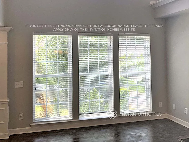 1534 Rumstone Ln — Photo 3