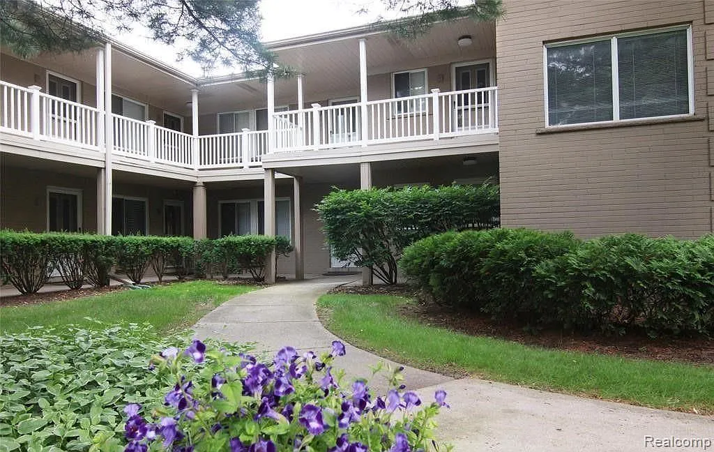 475 S Adams Rd APT 12-1 photo 1
