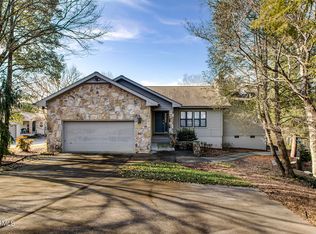 225 Chatuga Way, Loudon, TN 37774