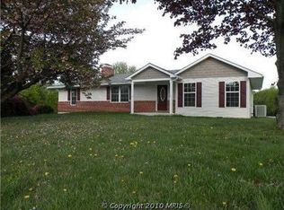 1523 Fairmount Rd, Hampstead, MD 21074