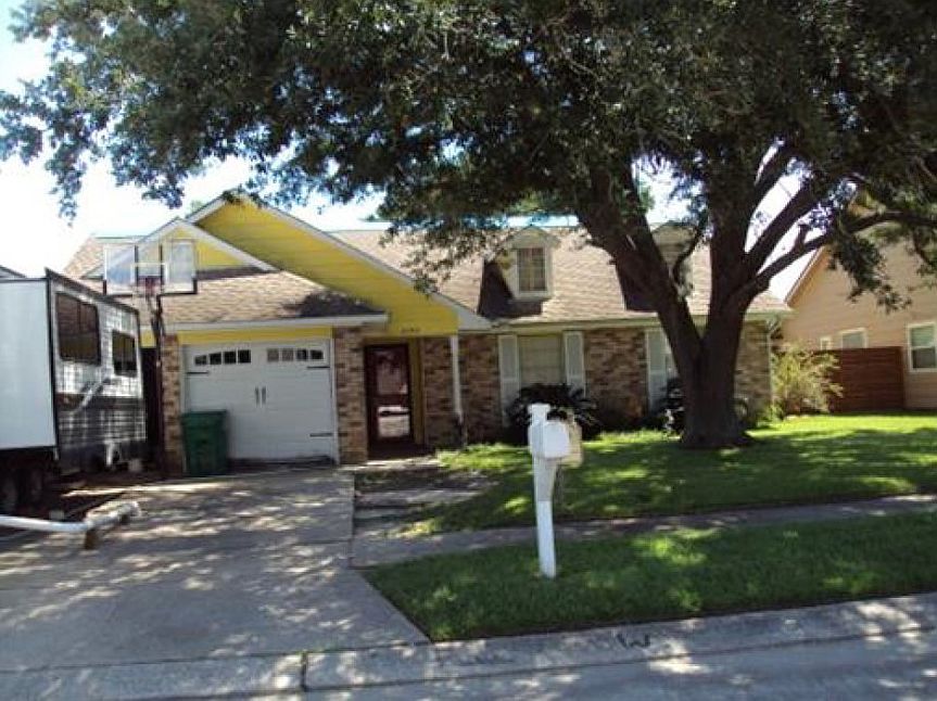 1st image of 2092 Lafitte St