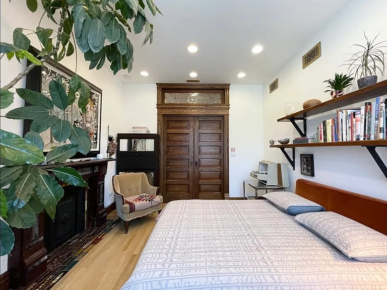 1845 N Wilmot Ave #1 — Photo 6