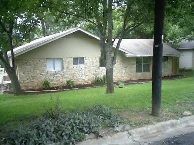 3103 Catalina Dr — Photo 16