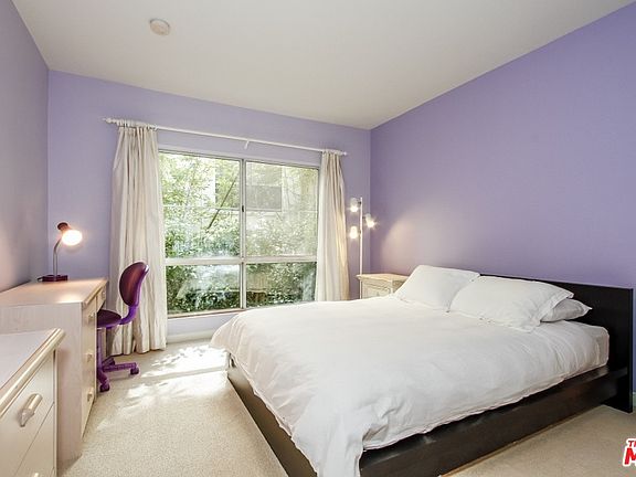 5th image of 575 S Barrington Ave APT 207