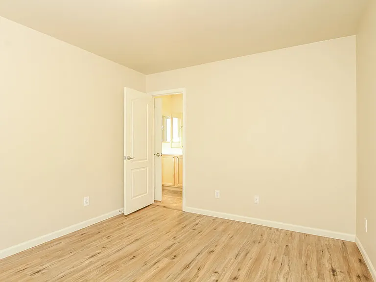 4361 E Selena Dr — Photo 14
