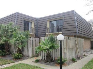 3911 Vista Oaks Cir NE, Palm Bay, FL 32905