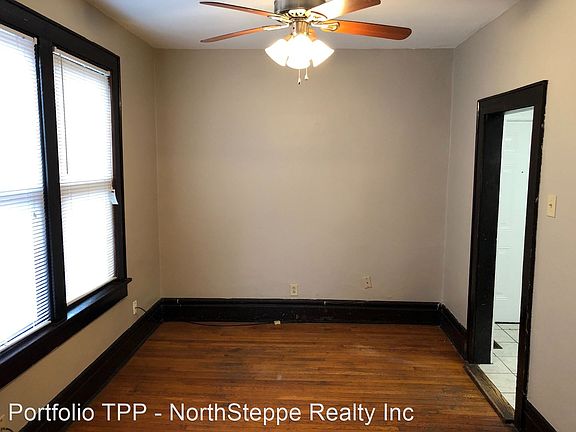 4th image of 2512 Indianola Ave #2512