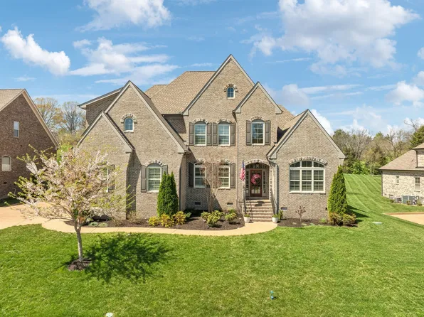 9133 Holstein Dr, Nolensville, TN 37135