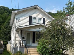 35 21st St, McMechen, WV 26040