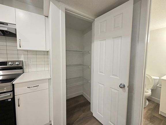 5th image of 4632 177th Ave NW