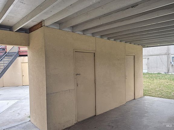 5th image of 6920 W Grunder Dr