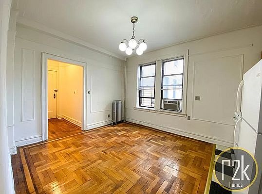 4th image of 31-60 33rd St #3A
