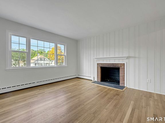 2nd image of 20 Lincoln Avenue