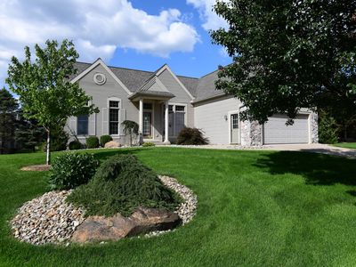 22 Wild Flower Way, Jackson, MI, 49203