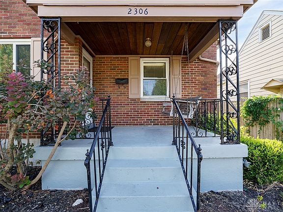 3rd image of 2306 Mundale Ave