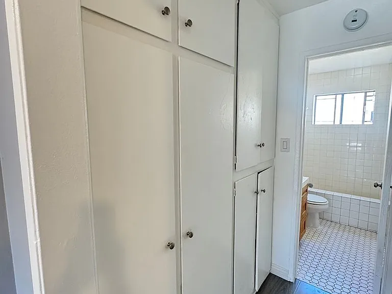 301 Magnolia Ave — Photo 8